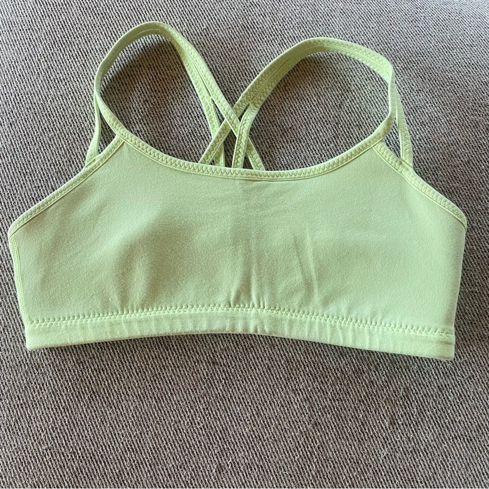 Lucy Criss-Cross Back Sports Bra-medium